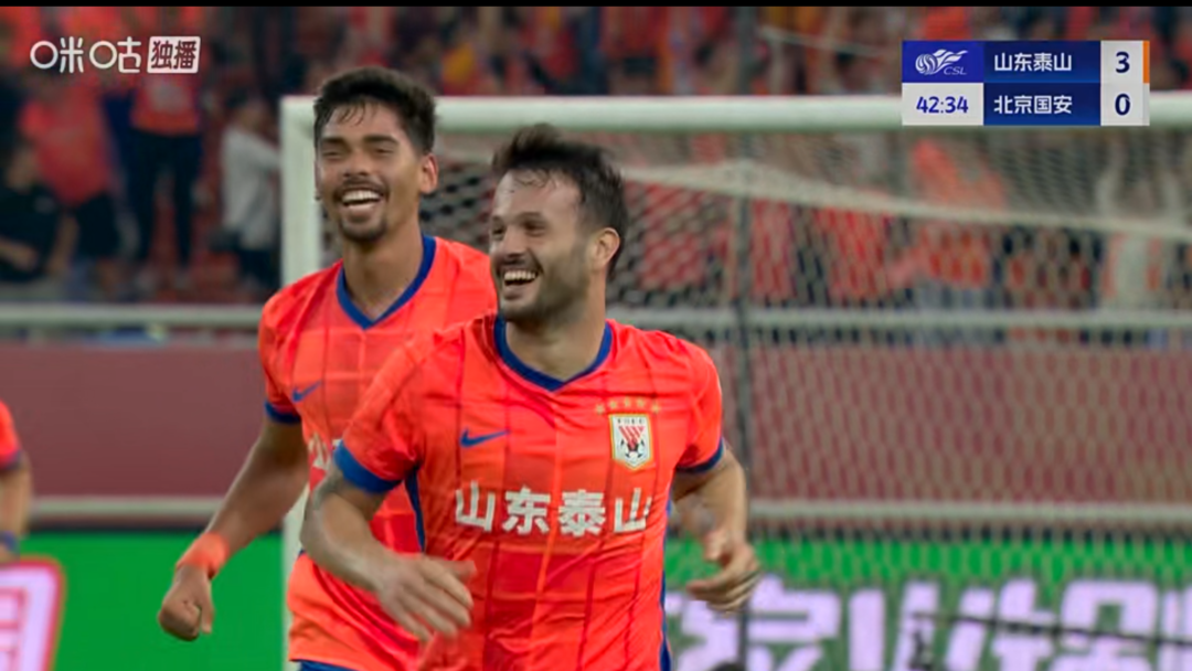 半场战报|瓦科上演“帽子戏法”，泰山暂以4：0领先国安