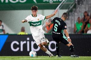 开云APP-每体：西班牙队征召U21新星门多萨加入训练，球员刚与埃尔切续约