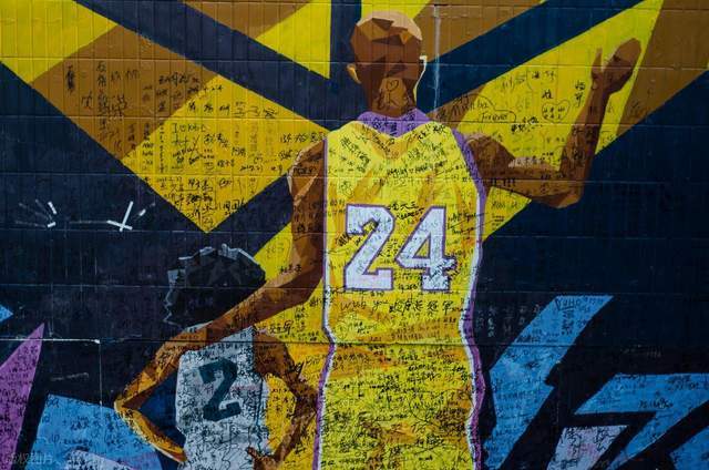 开云体育下载-曼巴图腾：科比·布莱恩特为何成为中国一代人的精神信仰